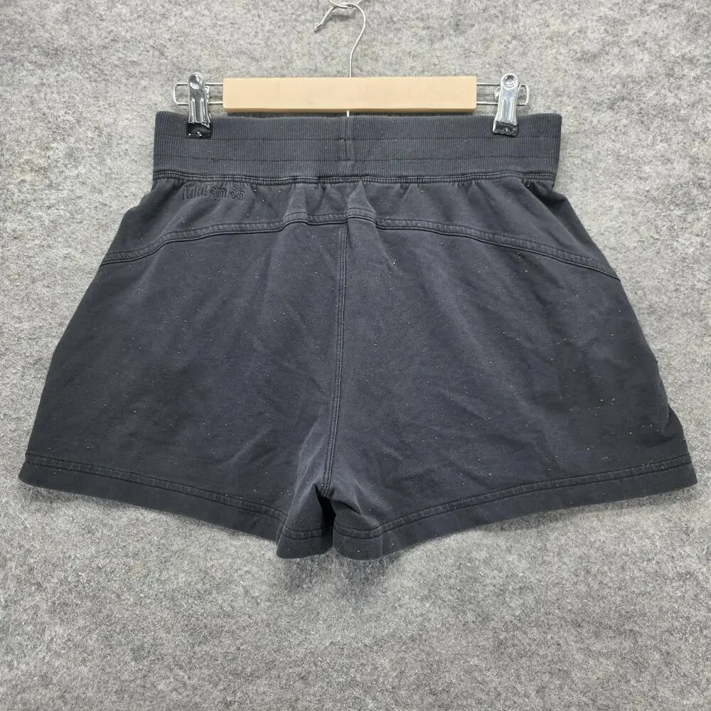Lululemon brand style